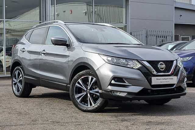 Nissan Qashqai 1.3 DIG-T (160ps) N-Connecta