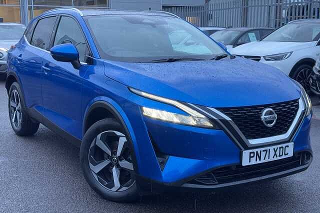 Nissan Qashqai 1.3 DIG-T (160ps) N-Connecta