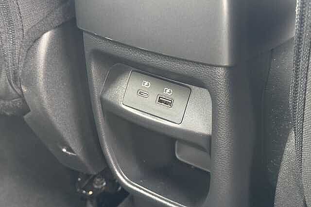 Nissan Juke 1.6 (143ps) Hybrid N-Connecta Auto