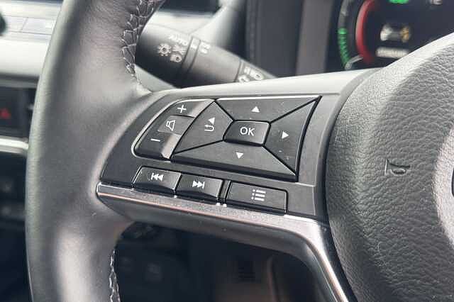 Nissan Juke 1.6 (143ps) Hybrid N-Connecta Auto
