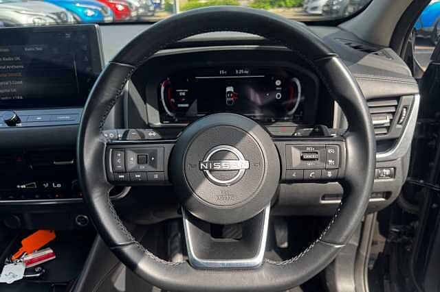 Nissan Qashqai 1.3 DIG-T (160ps) N-Connecta