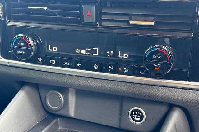 Nissan Qashqai 1.3 DIG-T (160ps) N-Connecta