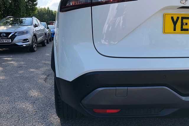Nissan Qashqai Hatchback 1.3 DiG-T MH 158 N-Connecta 5dr 4WD Xtronic