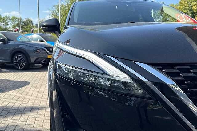Nissan Qashqai 1.3 DIG-T 140ps Premiere Edition