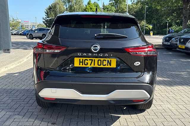 Nissan Qashqai 1.3 DIG-T 140ps Premiere Edition