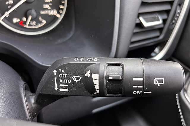 Nissan Qashqai 1.3 DIG-T ( 140ps ) 2021MY N-Connecta