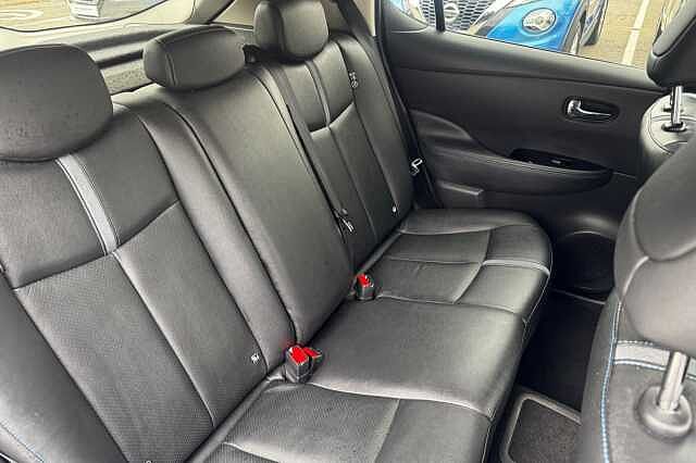 Nissan Leaf E (110kw) Tekna (39kWh) 5 Dr Hatchback
