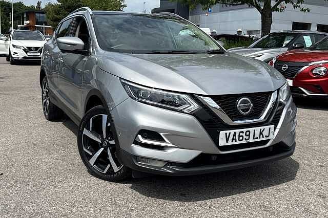 Nissan Qashqai 1.3 DIG-T (160ps) Tekna