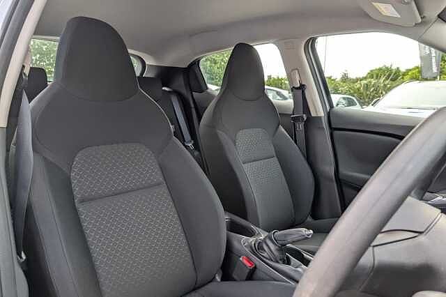 Nissan Juke 1.0 DiG-T 114 Visia 5dr