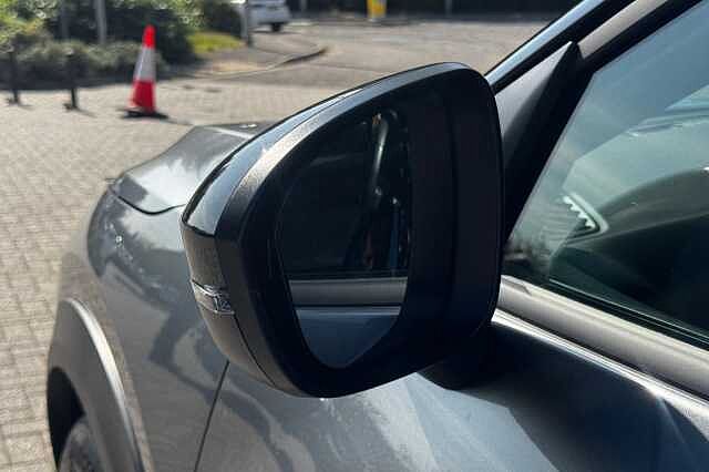 Nissan Juke 1.0 DiG-T 114 N-Connecta 5dr