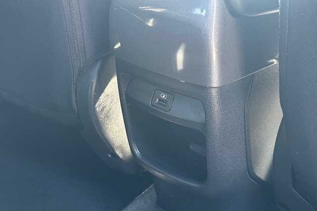 Nissan Juke 1.0 DiG-T 114 N-Connecta 5dr