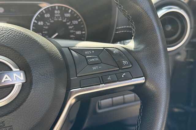 Nissan Juke 1.0 DiG-T 114 N-Connecta 5dr