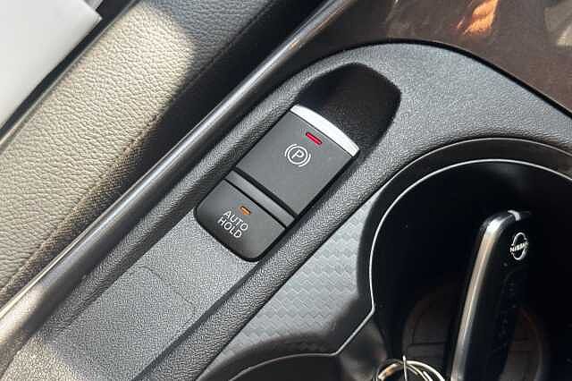 Nissan Juke 1.0 DiG-T 114 N-Connecta 5dr