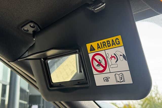 Nissan Juke 1.0 DiG-T 114 N-Connecta 5dr