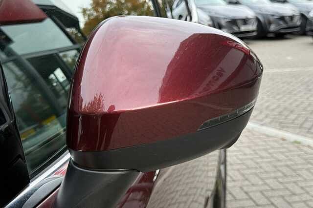 Nissan Qashqai 1.3 DiG-T MH Tekna 5dr