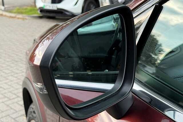 Nissan Qashqai 1.3 DiG-T MH Tekna 5dr