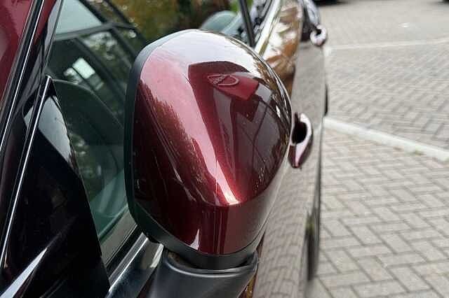 Nissan Qashqai 1.3 DiG-T MH Tekna 5dr