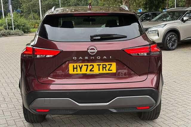 Nissan Qashqai 1.3 DiG-T MH Tekna 5dr