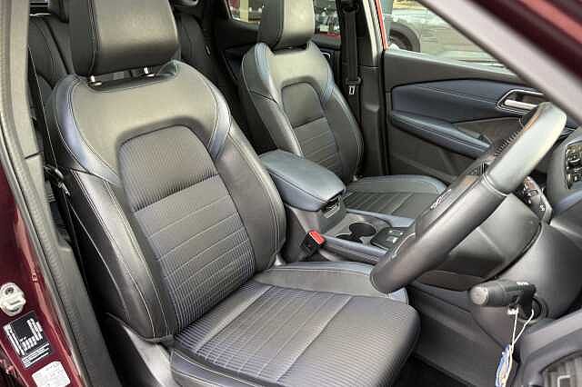 Nissan Qashqai 1.3 DiG-T MH Tekna 5dr