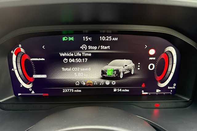 Nissan Qashqai 1.3 DiG-T MH Tekna 5dr