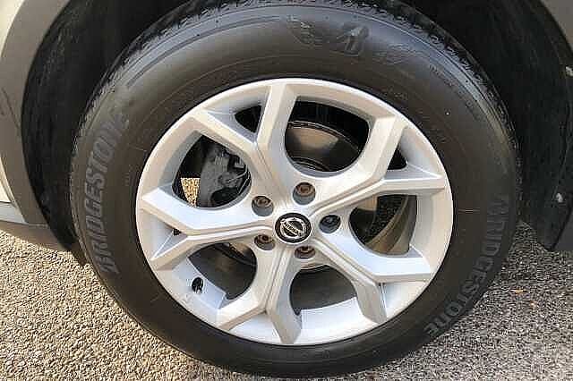 Nissan Juke 1.0 DiG-T 114 N-Connecta 5dr