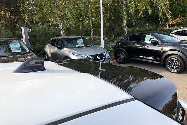 Nissan Juke 1.0 DiG-T 114 N-Connecta 5dr