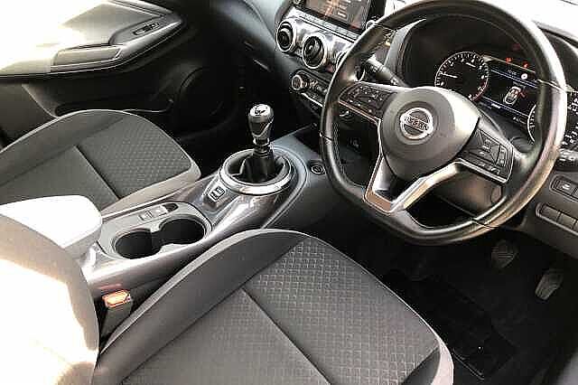 Nissan Juke 1.0 DiG-T 114 N-Connecta 5dr