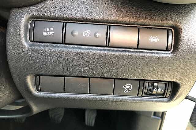 Nissan Juke 1.0 DiG-T 114 N-Connecta 5dr