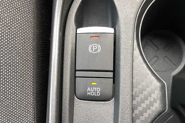 Nissan Juke 1.0 DiG-T 114 N-Connecta 5dr