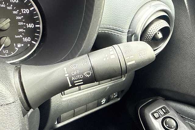 Nissan Juke 1.0 DiG-T 114 N-Connecta 5dr