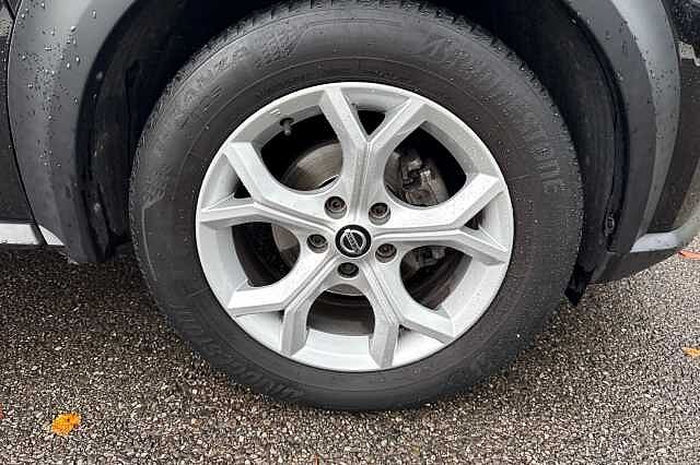 Nissan Juke 1.0 DiG-T 114 N-Connecta 5dr