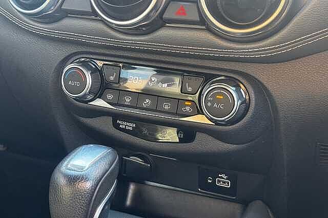 Nissan Juke 1.0 DiG-T 114 Tekna 5dr DCT