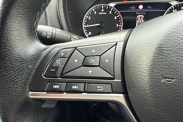 Nissan Juke 1.0 DiG-T 114 N-Connecta 5dr