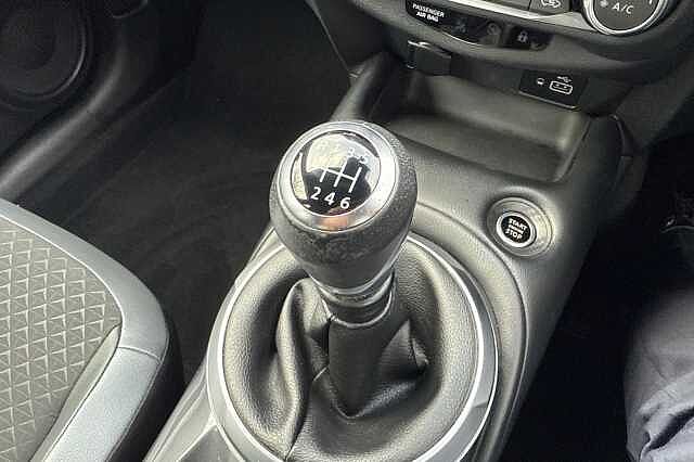 Nissan Juke 1.0 DiG-T 114 N-Connecta 5dr