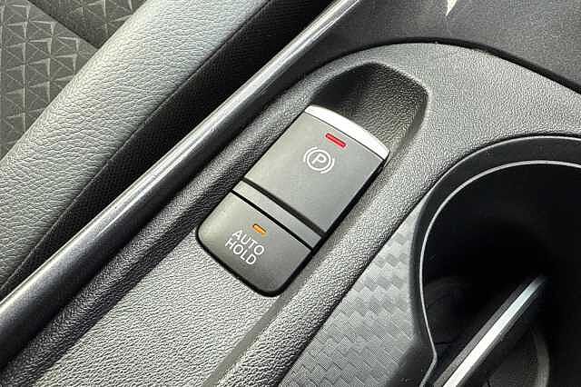 Nissan Juke 1.0 DiG-T 114 N-Connecta 5dr