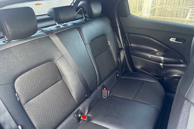 Nissan Juke 1.6 Hybrid N-Connecta 5dr Auto