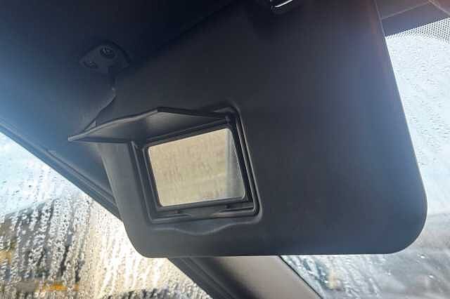 Nissan Juke 1.6 Hybrid N-Connecta 5dr Auto