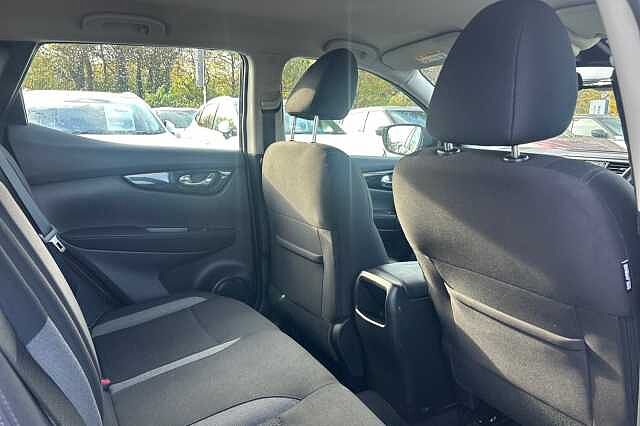 Nissan Qashqai 1.3 DiG-T 160 Acenta Premium 5dr DCT