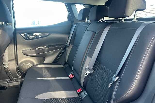 Nissan Qashqai 1.3 DiG-T 160 Acenta Premium 5dr DCT