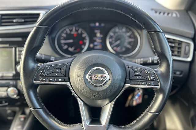 Nissan Qashqai 1.3 DiG-T 160 Acenta Premium 5dr DCT