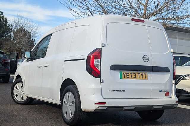 Nissan Townstar L1 90kW Tekna Van Auto 45kWh