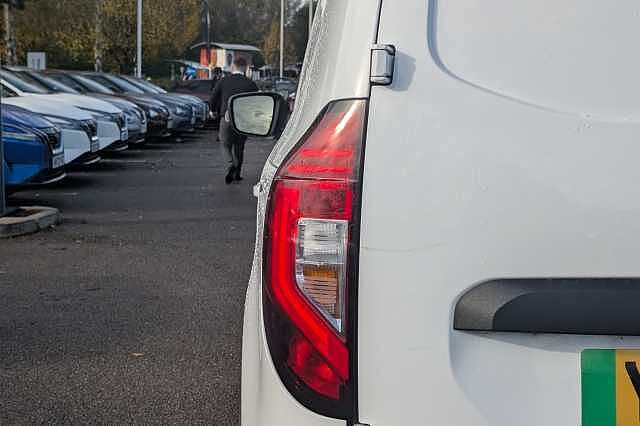 Nissan Townstar L1 90kW Tekna Van Auto 45kWh