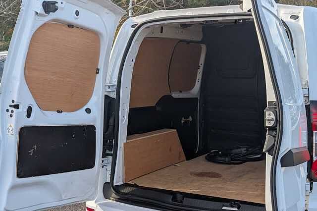 Nissan Townstar L1 90kW Tekna Van Auto 45kWh