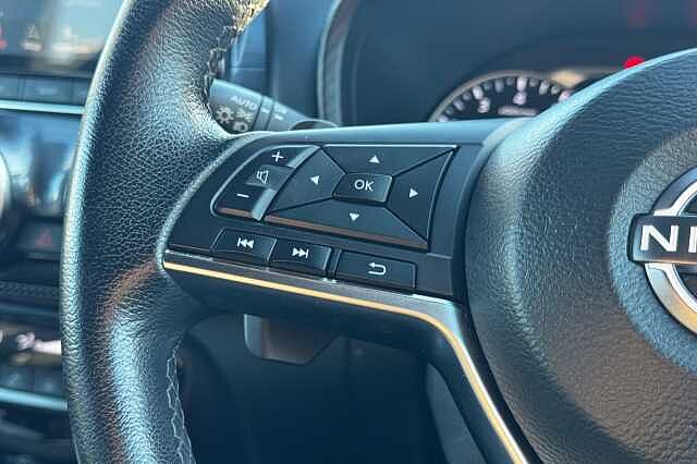 Nissan Juke 1.0 DiG-T 114 N-Connecta 5dr DCT