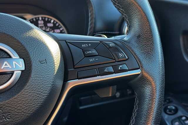 Nissan Juke 1.0 DiG-T 114 N-Connecta 5dr DCT