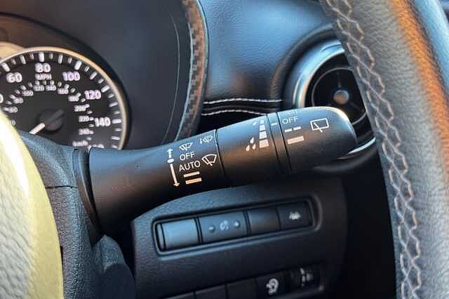 Nissan Juke 1.0 DiG-T 114 N-Connecta 5dr DCT