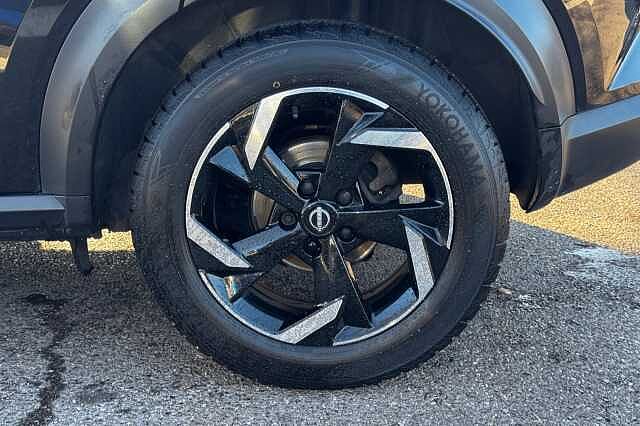 Nissan Juke 1.0 DiG-T 114 N-Connecta 5dr DCT