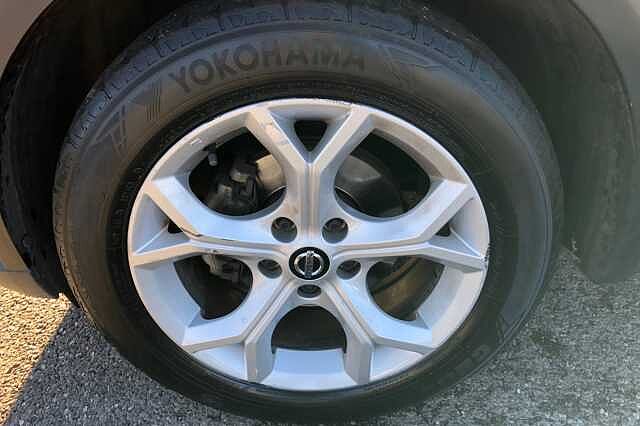 Nissan Juke 1.0 DiG-T 114 N-Connecta 5dr DCT