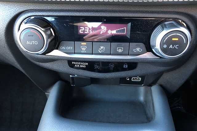 Nissan Juke 1.0 DiG-T 114 N-Connecta 5dr DCT