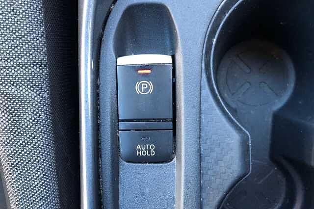 Nissan Juke 1.0 DiG-T 114 N-Connecta 5dr DCT